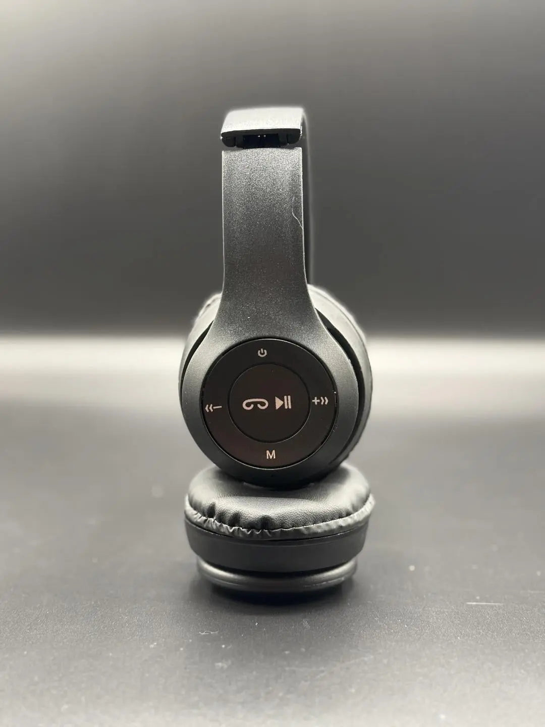 P47 Wireless Headphone ElectoSphere